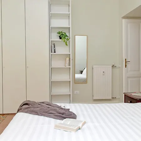 Taranto 95 Apartamento